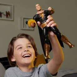 Black Adam - Feature Figure 30 Cm (6064881) 13 Black Adam - Feature Figure 30 Cm (6064881) -Randboutique Für Kinder black adam feature figure 30 cm 6064881 3