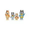 Bluey - Figure 4-pack - Family Pack (90077) -Randboutique Für Kinder bluey figure 4 pack family pack 90077