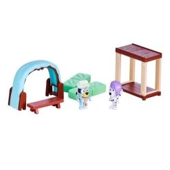 Bluey - School  Friends Theme School Play Set (90175) -Randboutique Für Kinder bluey school friends theme school play set 90175 2