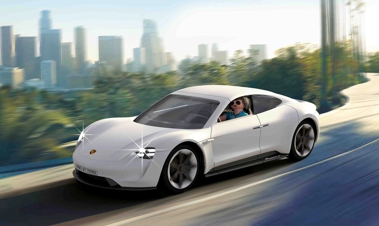 PLAYMOBIL 70765 Porsche Mission E 4 PLAYMOBIL 70765 Porsche Mission E – Bild 3