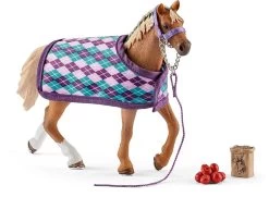 Schleich - Horse Club - English Thoroughbred With Blanket (42360)