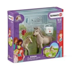 Schleich - Horse Club - Hannah’s First-Aid Kit (42430) -Randboutique Für Kinder schleich horse club hannahs first aid kit 42430 2
